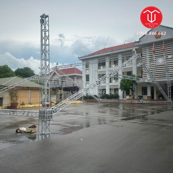 Khung Sự Kiện Trụ 20 Kèo 20