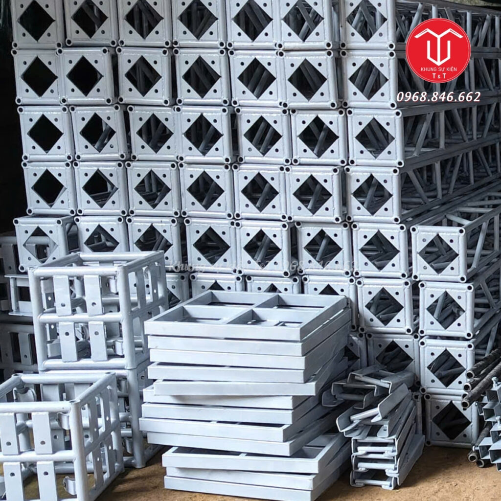 Khung Sự Kiện Trụ 20 Kèo 20